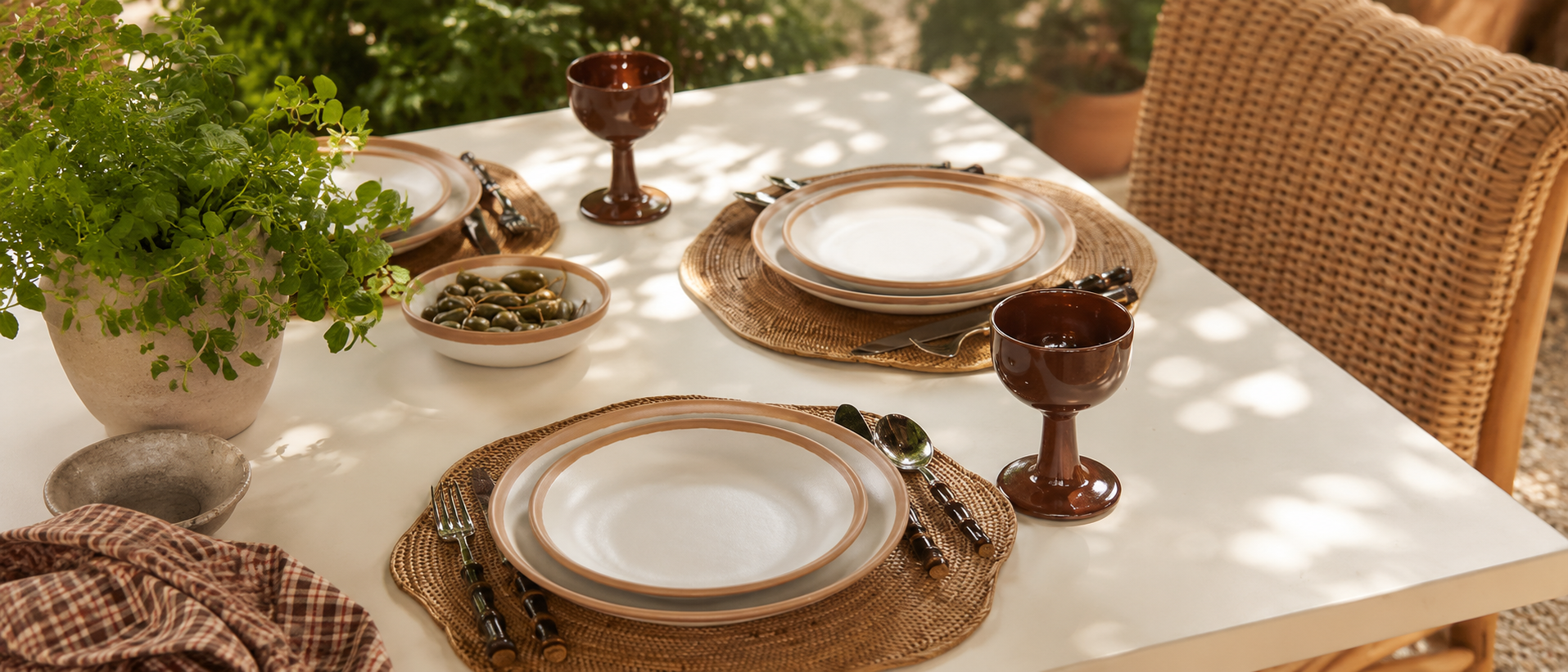 Everyday tableware collection