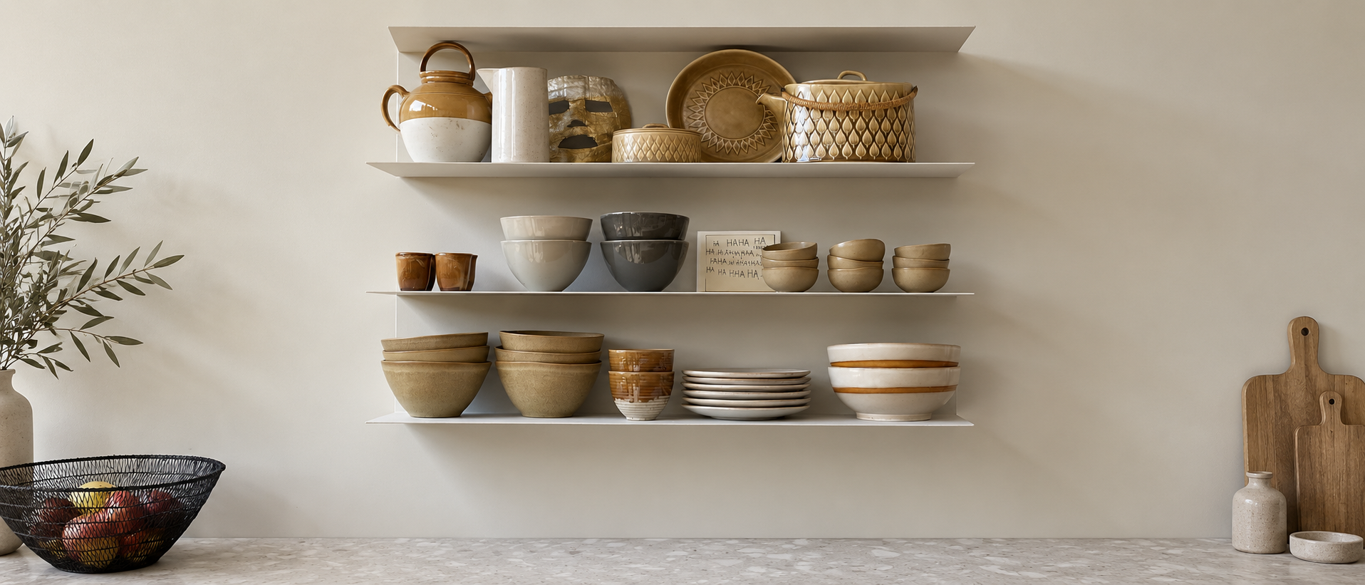 Light tableware collection