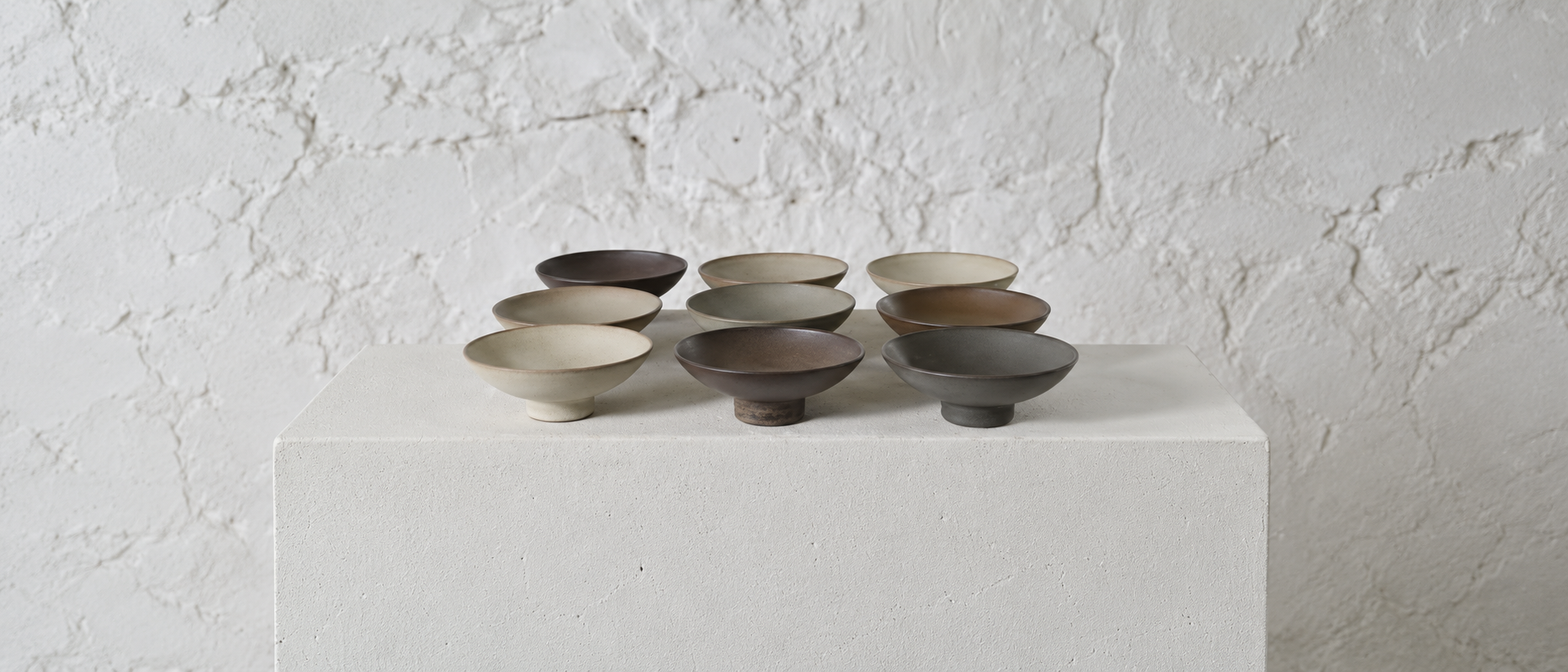 Deep tone tableware collection