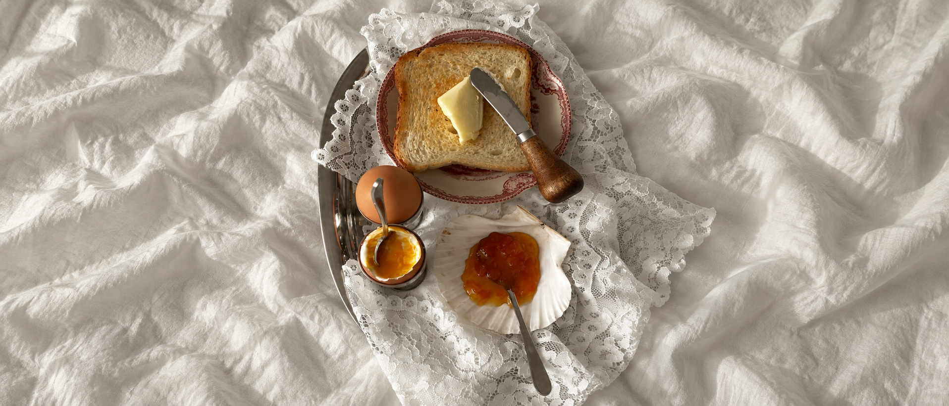 Tableware selected for everyday use